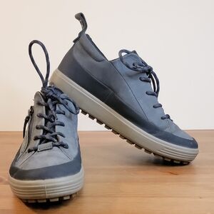 Ecco Blue Nubuk Suede and Gortex Ankle High Sneakers Womens Size 7